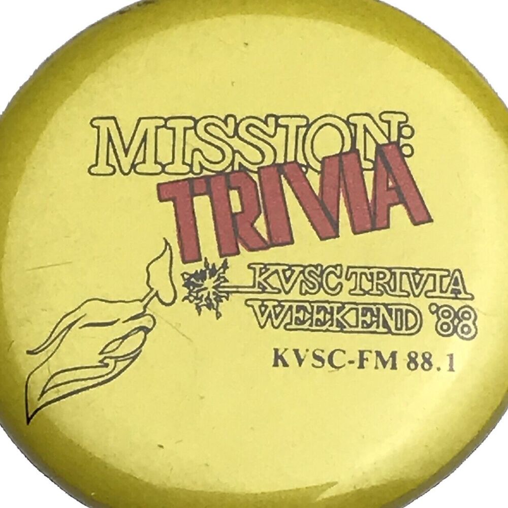Mission Trivia 88 KVSC FM 88.1 Vintage Pin Button Pinback Saint Cloud Minnesota